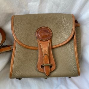 Downey & Burke vintage crossover bag